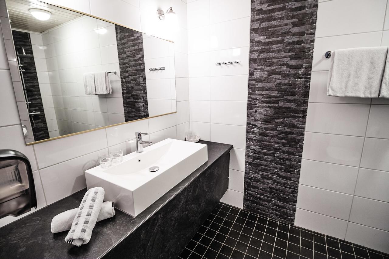 Hotel Laennentie อูซิเกาพุงกิ ภายนอก รูปภาพ